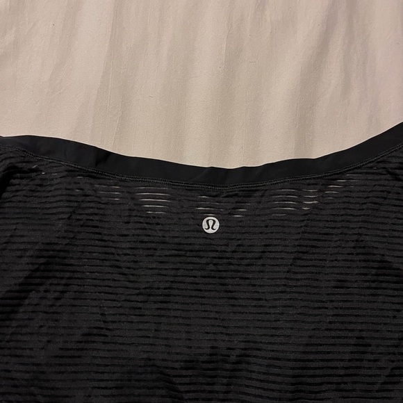Black Lululemon striped mesh long sleeve - Picture 4 of 4